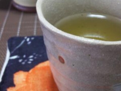 ♪緑茶♪頂き物の残った緑茶を簡単に美味しくする方法